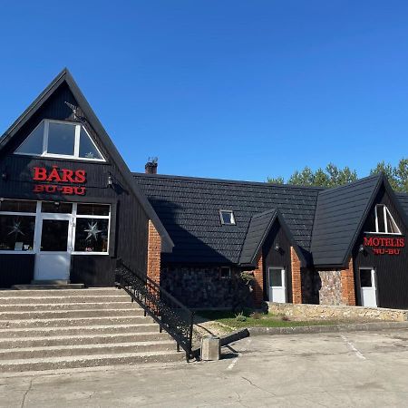 Motelis Bu-Bu Pļaviņas Exteriér fotografie