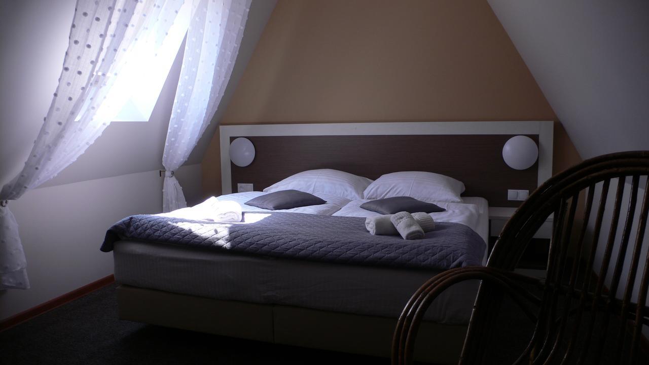 Motelis Bu-Bu Pļaviņas Exteriér fotografie